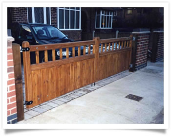 New wood drive gates in Wilford